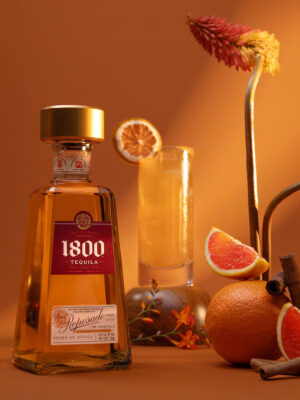 1800 Cinnamon Grapefruit Paloma