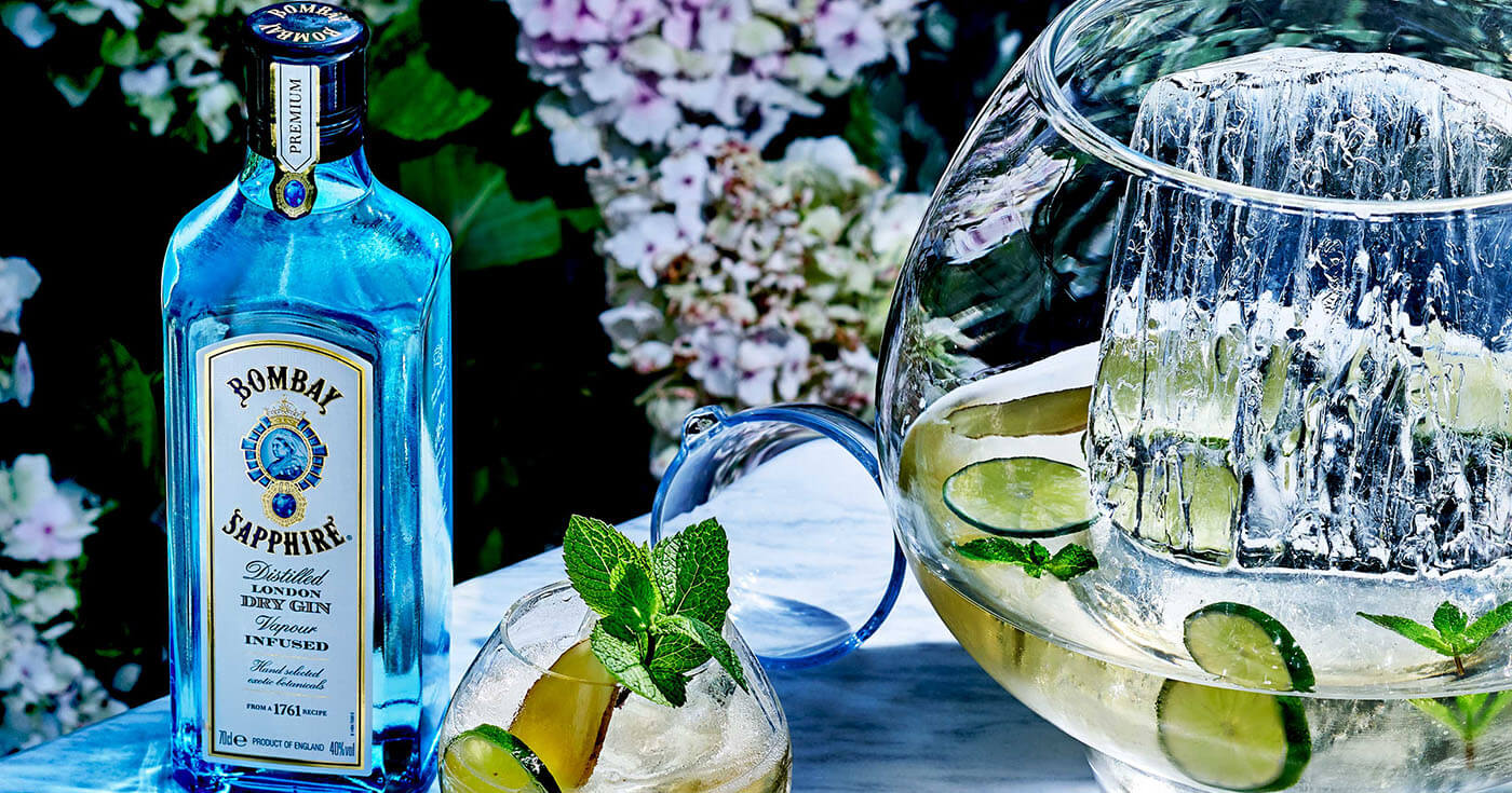 Sommerlich: Bombay Sapphire präsentiert zwei Drinkideen