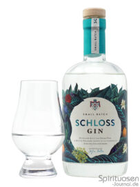 Schloss Gin Glas und Flasche