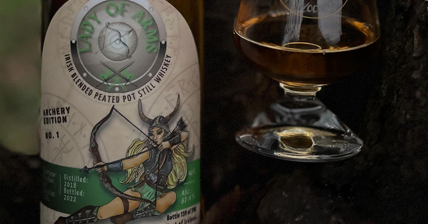 „Lady of Arms“: Irish Whiskeys ruft neue Pot Still Reihe ins Leben