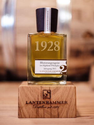 Lantenhammer 1928 Raritäten Blutorangengeist im Highland Whiskyfass