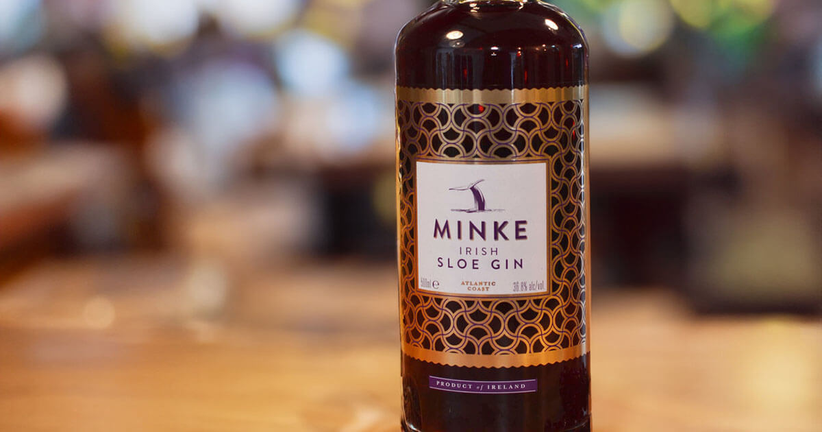 Neuzugänge: Clonakilty Distillery bringt Single Grain und Minke Irish Sloe Gin