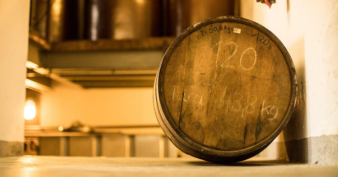 Anteilsschein: Schlitzer Destillerie kündigt Hünfelder Aha Whisky an