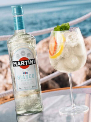 Martini Bianco Spritz