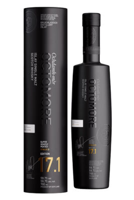 Octomore Edition 17.1 eine Flasche Octomore Edition 17.1 nebst Geschenkhülle
